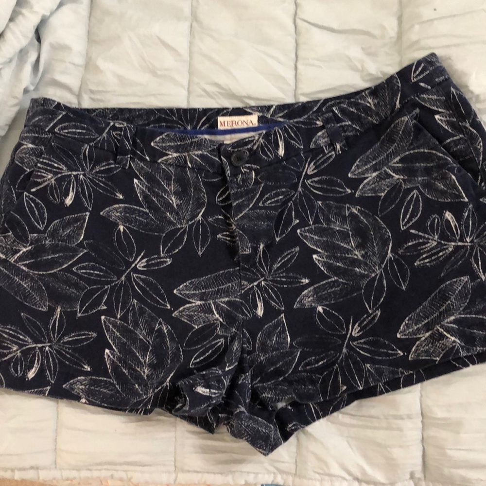 Merona shorts size 16. 3” inseam. Super soft!